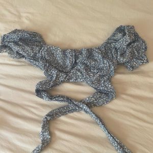 puff sleeve floral wrap crop top